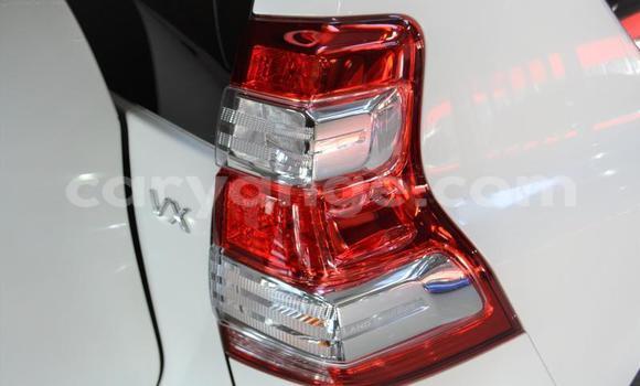 Acheter Occasion Voiture Toyota Land Cruiser Blanc à Grootfontein, Namibie Acheter Occasion Voiture Toyota Land Cruiser Blanc à Grootfontein, Namibie