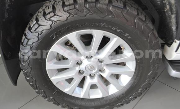 Acheter Occasion Voiture Toyota Land Cruiser Blanc à Grootfontein, Namibie Acheter Occasion Voiture Toyota Land Cruiser Blanc à Grootfontein, Namibie