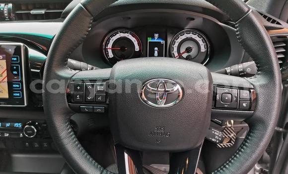 Acheter Occasion Voiture Toyota Hilux Gris à Henties Bay, Erongo Acheter Occasion Voiture Toyota Hilux Gris à Henties Bay, Erongo