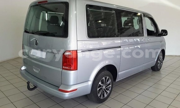 Buy Used Volkswagen California Silver Car in Windhoek in Namibia Buy Used Volkswagen California Silver Car in Windhoek in Namibia