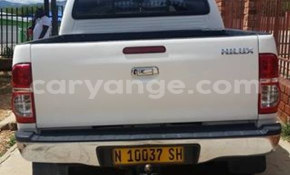 Buy Used Toyota Hilux White Car in Windhoek in Namibia Buy Used Toyota Hilux White Car in Windhoek in Namibia