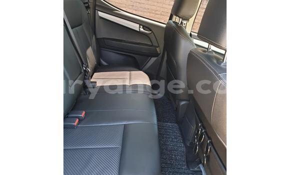 Acheter Occasion Voiture Isuzu KB Gris à Katima Mulilo, Caprivi Acheter Occasion Voiture Isuzu KB Gris à Katima Mulilo, Caprivi