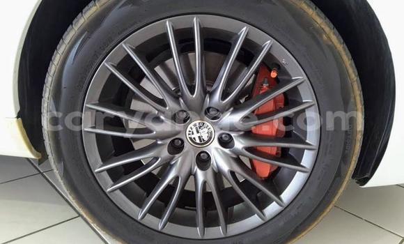 Acheter Occasion Voiture Alfa Romeo 159 Blanc à Windhoek, Namibie Acheter Occasion Voiture Alfa Romeo 159 Blanc à Windhoek, Namibie