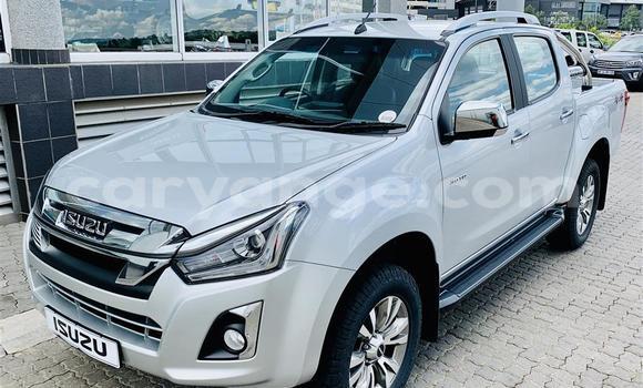 Buy Used Isuzu D–MAX White Car in Karasburg in Karas Buy Used Isuzu D–MAX White Car in Karasburg in Karas