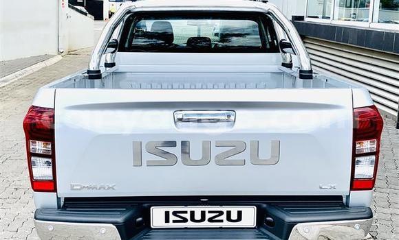 Buy Used Isuzu D–MAX White Car in Karasburg in Karas Buy Used Isuzu D–MAX White Car in Karasburg in Karas
