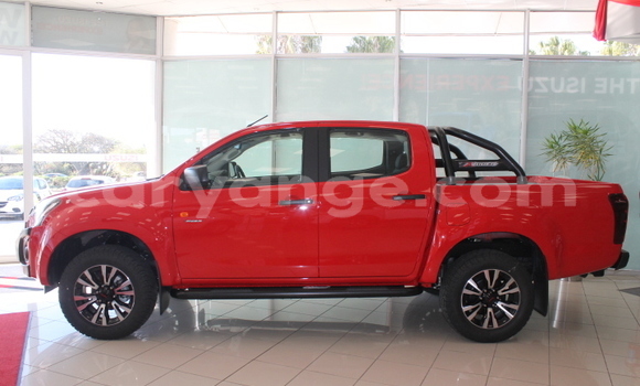 Buy Used Isuzu D–MAX Red Car in Karasburg in Karas Buy Used Isuzu D–MAX Red Car in Karasburg in Karas