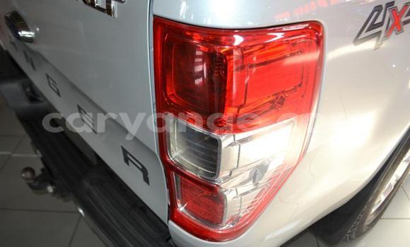 Acheter Occasion Voiture Ford Ranger Gris à Windhoek, Namibie Acheter Occasion Voiture Ford Ranger Gris à Windhoek, Namibie