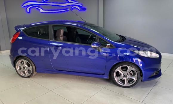 Acheter Occasion Voiture Ford Fiesta ST Bleu à Grootfontein, Namibie Acheter Occasion Voiture Ford Fiesta ST Bleu à Grootfontein, Namibie