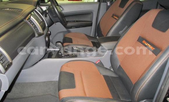 Acheter Occasion Voiture Ford Ranger Noir à Windhoek, Namibie Acheter Occasion Voiture Ford Ranger Noir à Windhoek, Namibie