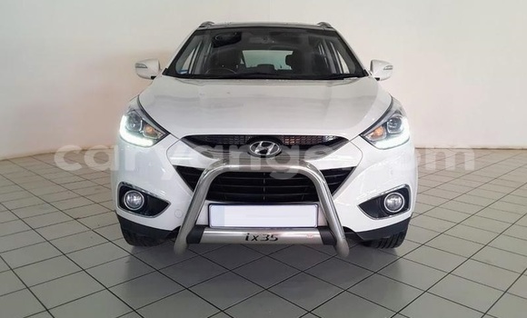 Acheter Occasion Voiture Hyundai Ix35 Blanc à Windhoek, Namibie Acheter Occasion Voiture Hyundai Ix35 Blanc à Windhoek, Namibie