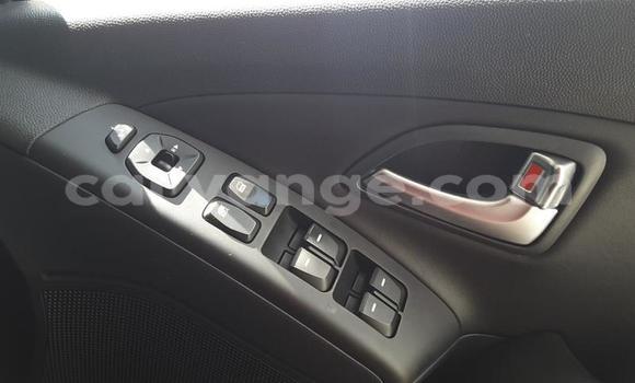 Acheter Occasion Voiture Hyundai Ix35 Blanc à Windhoek, Namibie Acheter Occasion Voiture Hyundai Ix35 Blanc à Windhoek, Namibie