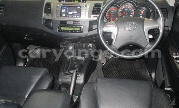 Acheter Occasion Voiture Toyota Hilux Gris à Windhoek, Namibie Acheter Occasion Voiture Toyota Hilux Gris à Windhoek, Namibie