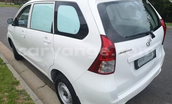 Acheter Occasion Voiture Toyota Avanza Blanc à Grootfontein, Namibie Acheter Occasion Voiture Toyota Avanza Blanc à Grootfontein, Namibie