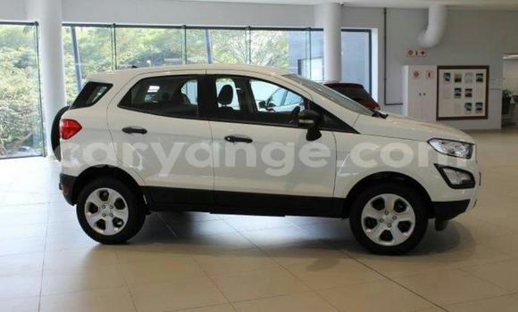 Acheter Occasion Voiture Ford EcoSport Blanc à Windhoek, Namibie Acheter Occasion Voiture Ford EcoSport Blanc à Windhoek, Namibie