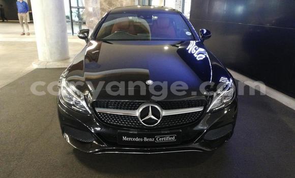 Acheter Occasion Voiture Mercedes-Benz C–Class Noir à Windhoek, Namibie Acheter Occasion Voiture Mercedes-Benz C–Class Noir à Windhoek, Namibie