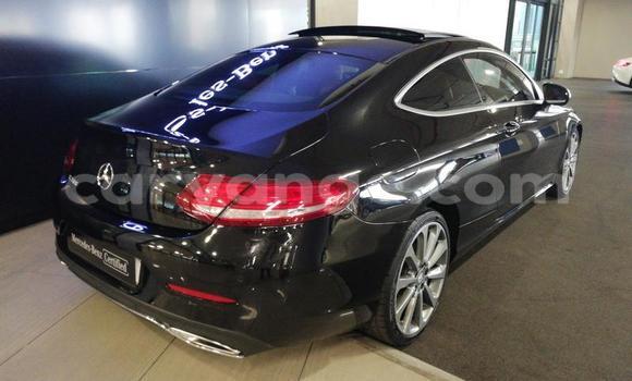 Acheter Occasion Voiture Mercedes-Benz C–Class Noir à Windhoek, Namibie Acheter Occasion Voiture Mercedes-Benz C–Class Noir à Windhoek, Namibie