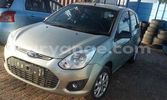 Buy Used Ford Club Wagon Silver Car in Windhoek in Namibia Buy Used Ford Club Wagon Silver Car in Windhoek in Namibia