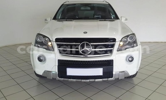 Buy Used Mercedes-Benz ML–Class White Car in Windhoek in Namibia Buy Used Mercedes-Benz ML–Class White Car in Windhoek in Namibia
