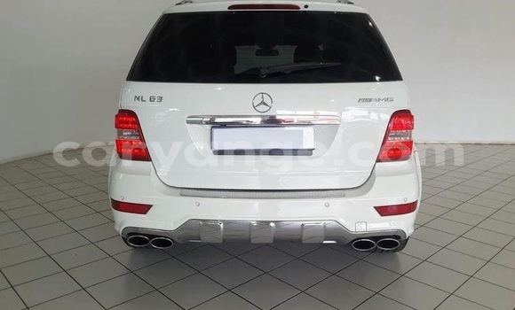 Buy Used Mercedes-Benz ML–Class White Car in Windhoek in Namibia Buy Used Mercedes-Benz ML–Class White Car in Windhoek in Namibia