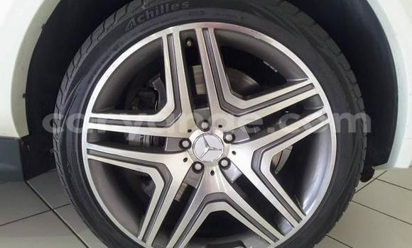 Buy Used Mercedes-Benz ML–Class White Car in Windhoek in Namibia Buy Used Mercedes-Benz ML–Class White Car in Windhoek in Namibia