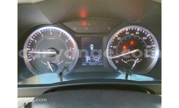 Acheter Import Voiture Toyota Highlander Bleu à Import - Dubai, Namibie Acheter Import Voiture Toyota Highlander Bleu à Import - Dubai, Namibie