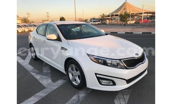 Acheter Import Voiture Kia Optima Blanc à Import - Dubai, Namibie Acheter Import Voiture Kia Optima Blanc à Import - Dubai, Namibie