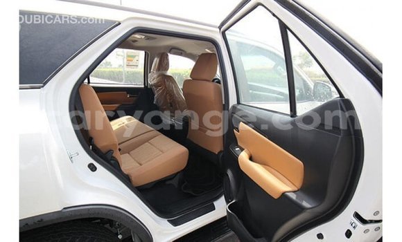 Buy Import Toyota Fortuner White Car in Import - Dubai in Namibia Buy Import Toyota Fortuner White Car in Import - Dubai in Namibia