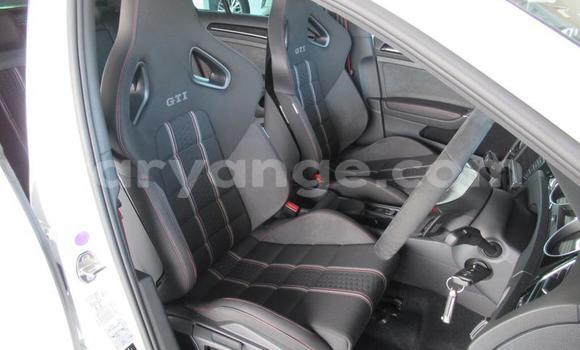 Acheter Occasion Voiture Volkswagen Golf GTI Blanc à Windhoek, Namibie Acheter Occasion Voiture Volkswagen Golf GTI Blanc à Windhoek, Namibie