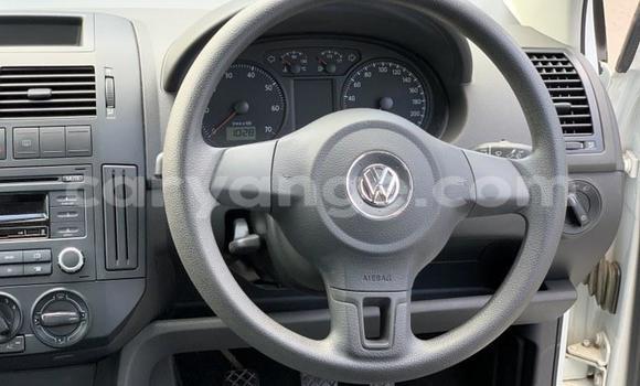 Acheter Occasion Voiture Volkswagen Polo Blanc à Grootfontein, Namibie Acheter Occasion Voiture Volkswagen Polo Blanc à Grootfontein, Namibie