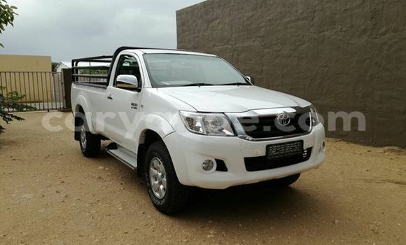 Buy Used Toyota Hilux White Car in Windhoek in Namibia Buy Used Toyota Hilux White Car in Windhoek in Namibia