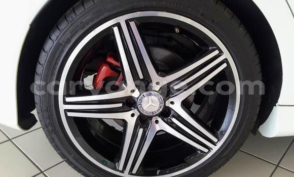 Acheter Occasion Voiture Mercedes-Benz A–Class Blanc à Rundu, Namibie Acheter Occasion Voiture Mercedes-Benz A–Class Blanc à Rundu, Namibie