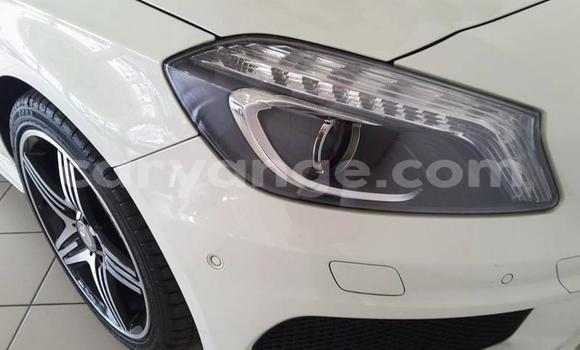 Acheter Occasion Voiture Mercedes-Benz A–Class Blanc à Rundu, Namibie Acheter Occasion Voiture Mercedes-Benz A–Class Blanc à Rundu, Namibie