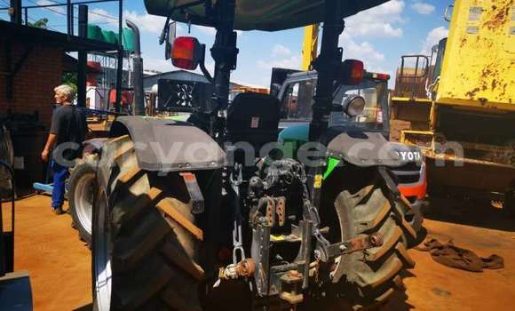 Acheter Occasion Utilitaire Hino 300 Series Vert à Windhoek, Namibie Acheter Occasion Utilitaire Hino 300 Series Vert à Windhoek, Namibie