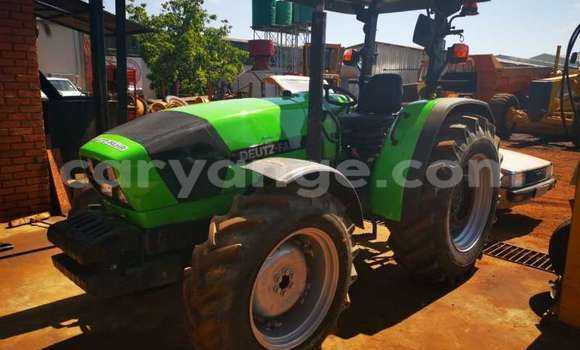 Acheter Occasion Utilitaire Hino 300 Series Vert à Windhoek, Namibie Acheter Occasion Utilitaire Hino 300 Series Vert à Windhoek, Namibie