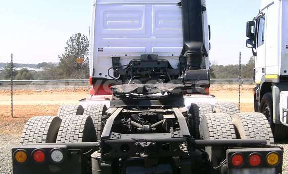 Buy Used Freightliner 90 Cum 500 Red Truck in Windhoek in Namibia Buy Used Freightliner 90 Cum 500 Red Truck in Windhoek in Namibia