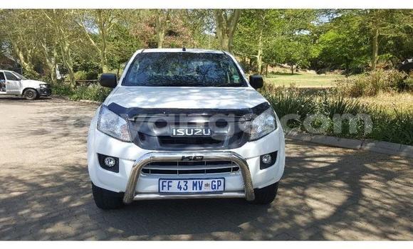 Buy Used Isuzu KB White Car in Katima Mulilo in Caprivi Buy Used Isuzu KB White Car in Katima Mulilo in Caprivi