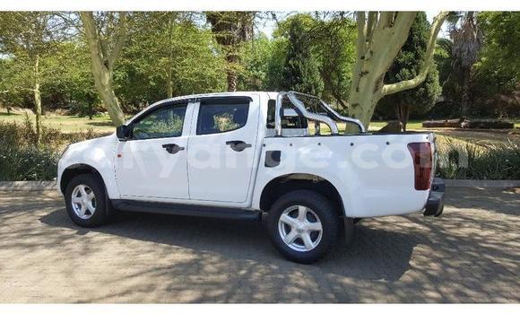 Buy Used Isuzu KB White Car in Katima Mulilo in Caprivi Buy Used Isuzu KB White Car in Katima Mulilo in Caprivi
