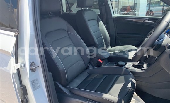 Acheter Occasion Voiture Volkswagen Tiguan Blanc à Karasburg, Karas Acheter Occasion Voiture Volkswagen Tiguan Blanc à Karasburg, Karas