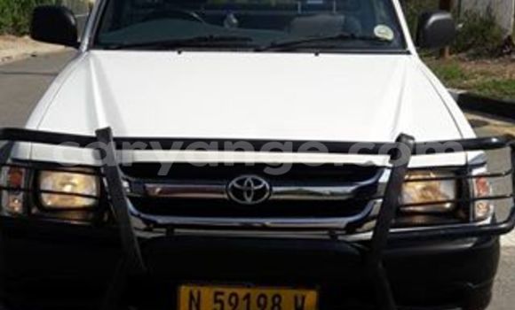 Buy Used Toyota Pickup White Car in Windhoek in Namibia Buy Used Toyota Pickup White Car in Windhoek in Namibia