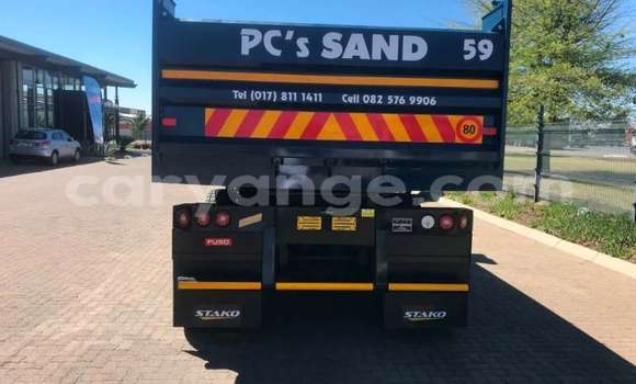 Acheter Occasion Utilitaire Mitsubishi L400 Autre à Henties Bay, Erongo Acheter Occasion Utilitaire Mitsubishi L400 Autre à Henties Bay, Erongo