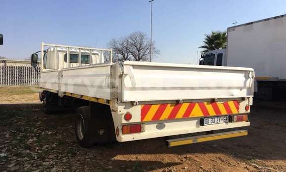 Buy Used Hino 300 Series White Truck in Gobabis in Omaheke Buy Used Hino 300 Series White Truck in Gobabis in Omaheke