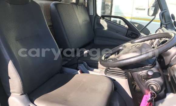 Buy Used Hino 300 Series White Truck in Gobabis in Omaheke Buy Used Hino 300 Series White Truck in Gobabis in Omaheke