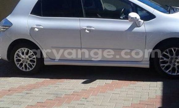 Buy New Toyota 4Runner White Car in Windhoek in Namibia Buy New Toyota 4Runner White Car in Windhoek in Namibia