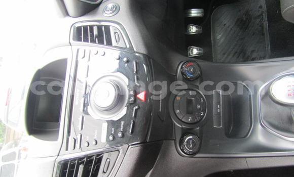 Acheter Occasion Voiture Ford Fiesta ST Rouge à Grootfontein, Namibie Acheter Occasion Voiture Ford Fiesta ST Rouge à Grootfontein, Namibie