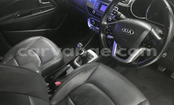 Acheter Occasion Voiture Kia Rio Gris à Windhoek, Namibie Acheter Occasion Voiture Kia Rio Gris à Windhoek, Namibie