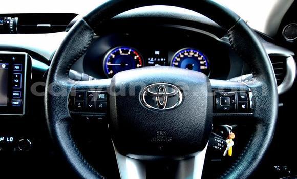 Acheter Occasion Voiture Toyota Hilux Blanc à Aranos, Hardap Acheter Occasion Voiture Toyota Hilux Blanc à Aranos, Hardap