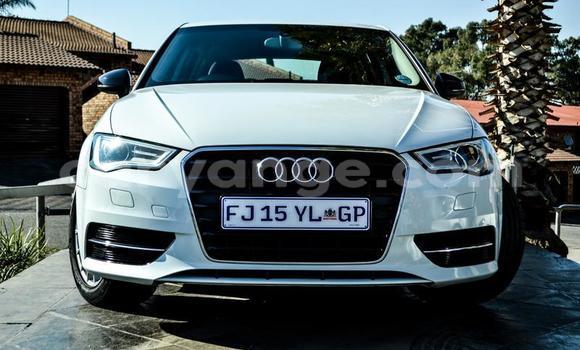 Acheter Occasion Voiture Audi RS3 Blanc à Grootfontein, Namibie Acheter Occasion Voiture Audi RS3 Blanc à Grootfontein, Namibie