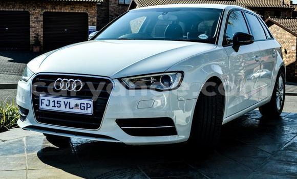 Acheter Occasion Voiture Audi RS3 Blanc à Grootfontein, Namibie Acheter Occasion Voiture Audi RS3 Blanc à Grootfontein, Namibie