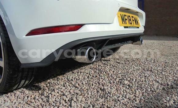 Buy Used Volkswagen Golf GTI White Car in Windhoek in Namibia Buy Used Volkswagen Golf GTI White Car in Windhoek in Namibia