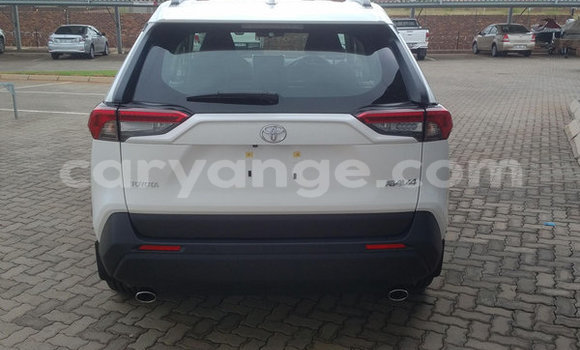 Buy Used Toyota RAV4 White Car in Windhoek in Namibia Buy Used Toyota RAV4 White Car in Windhoek in Namibia